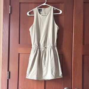 The North Face Women's Sleeveless Dress in Light Gray